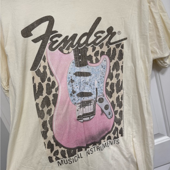 Fender soft tee worn one time only - Picture 3 of 5